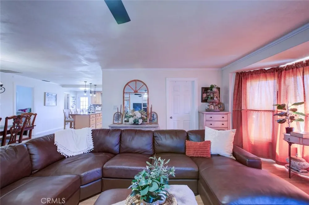 26704 Fahey Gustine, CA 95322