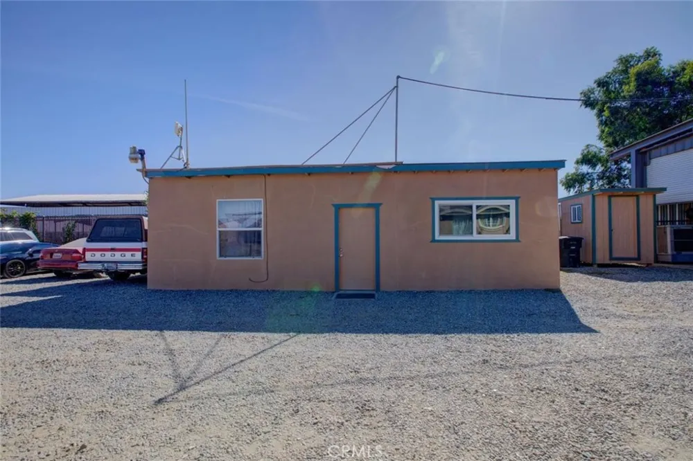 26704 Fahey Gustine, CA 95322