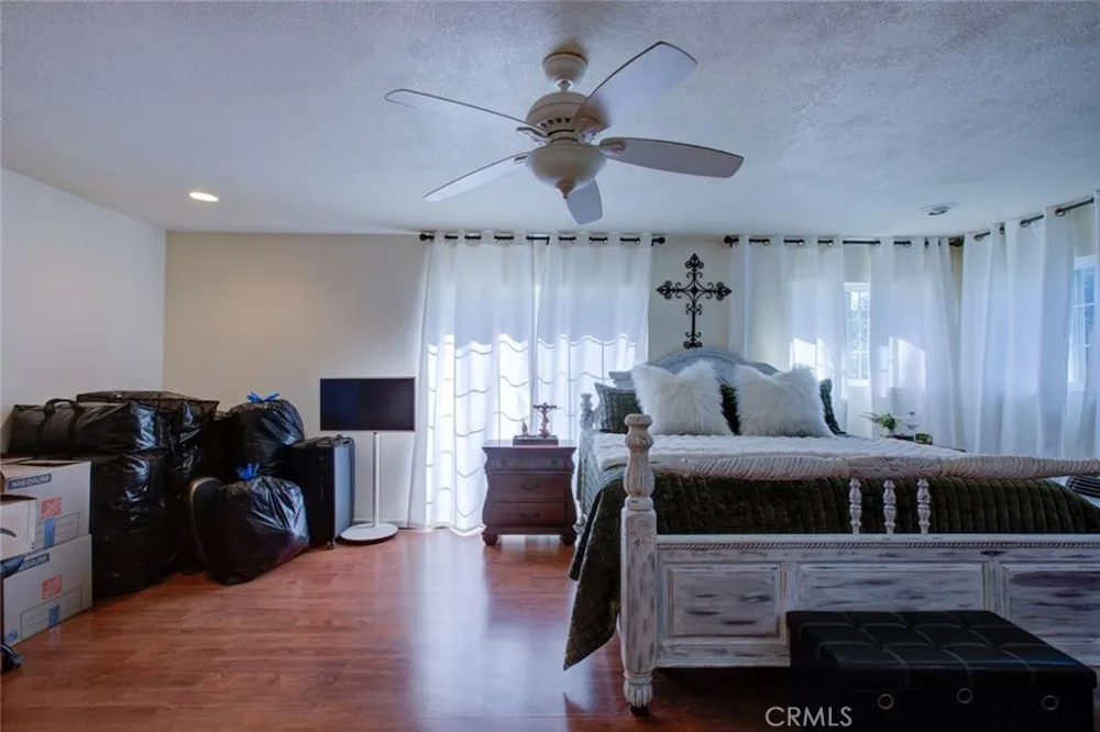 26704 Fahey Gustine, CA 95322