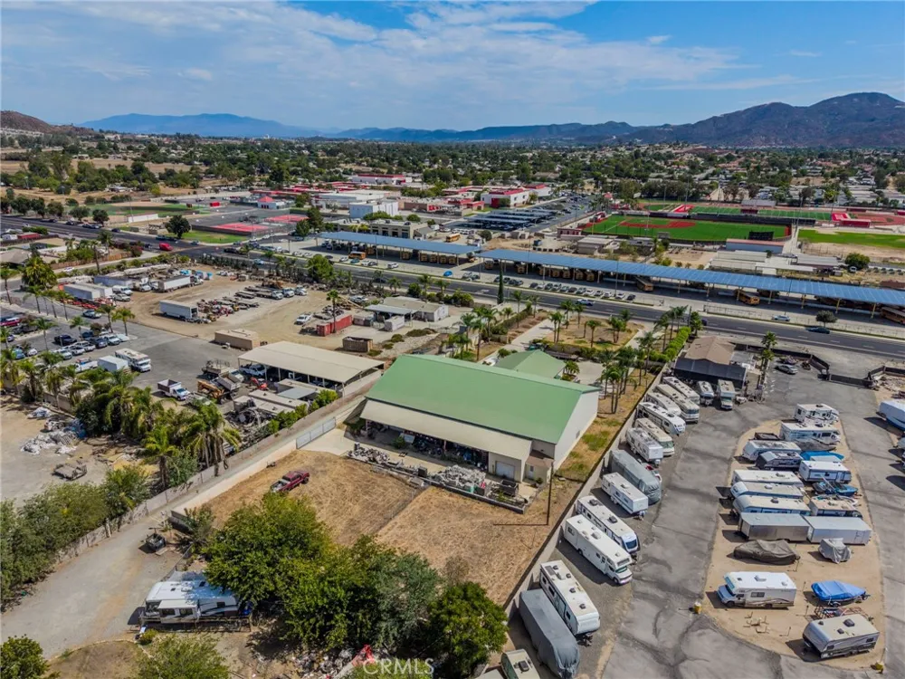 21650 Bundy Canyon Wildomar, CA 92595