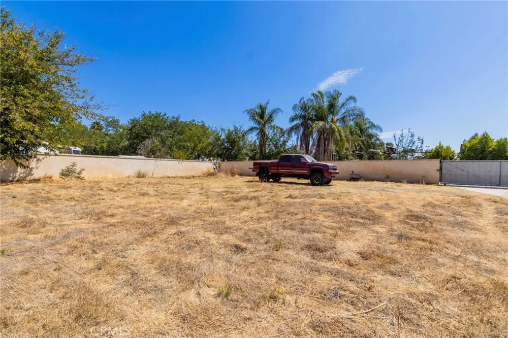21650 Bundy Canyon Wildomar, CA 92595