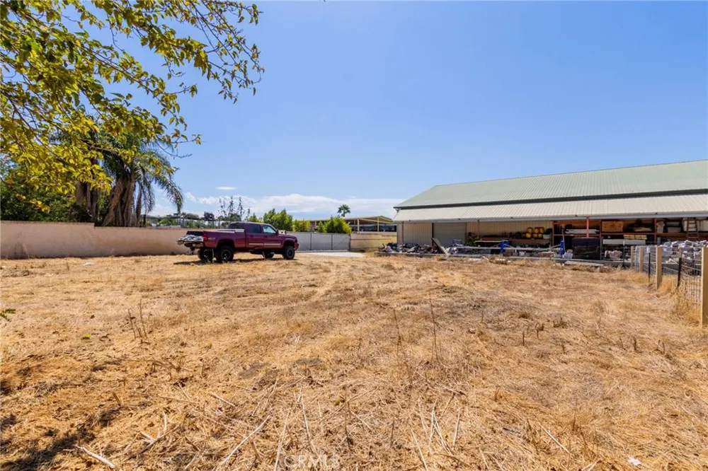 21650 Bundy Canyon Wildomar, CA 92595