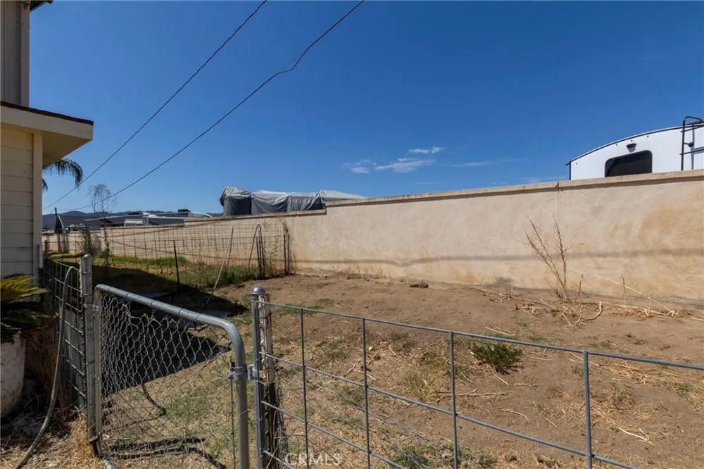 21650 Bundy Canyon Wildomar, CA 92595