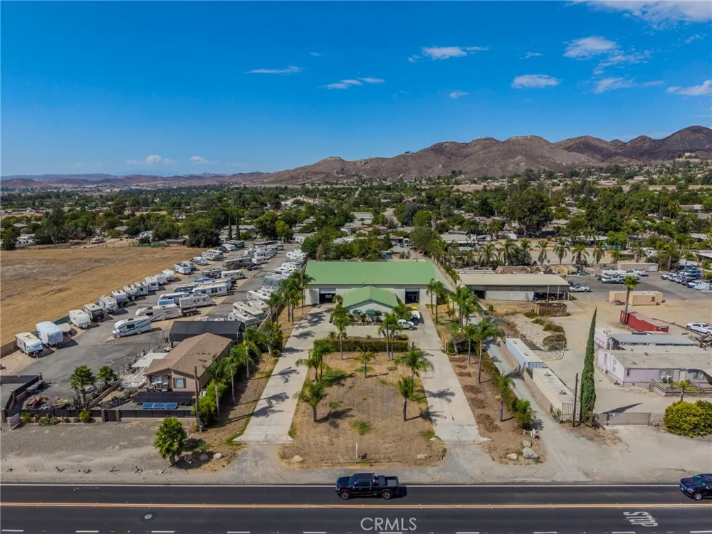 21650 Bundy Canyon Wildomar, CA 92595