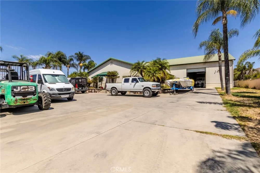 21650 Bundy Canyon Wildomar, CA 92595