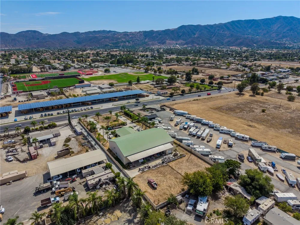 21650 Bundy Canyon Wildomar, CA 92595