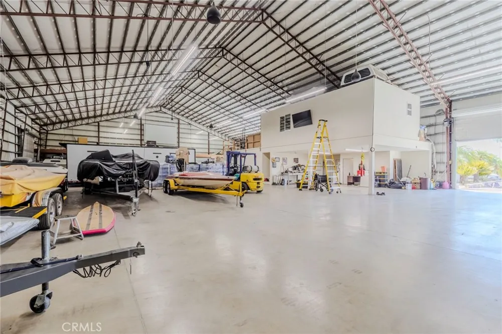 21650 Bundy Canyon Wildomar, CA 92595