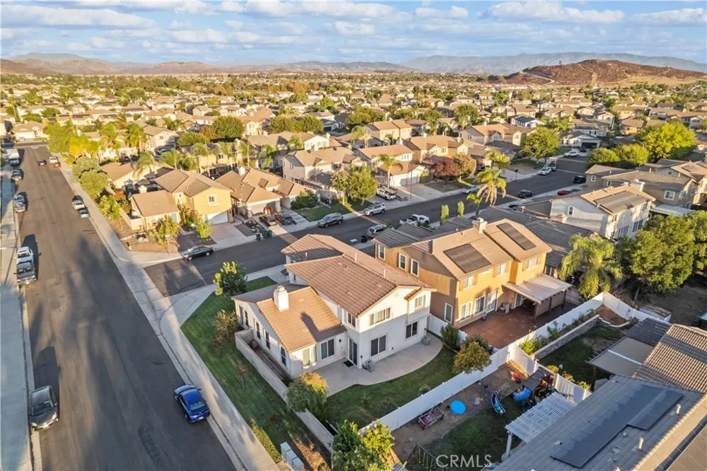 36033 Fresno Winchester, CA 92596