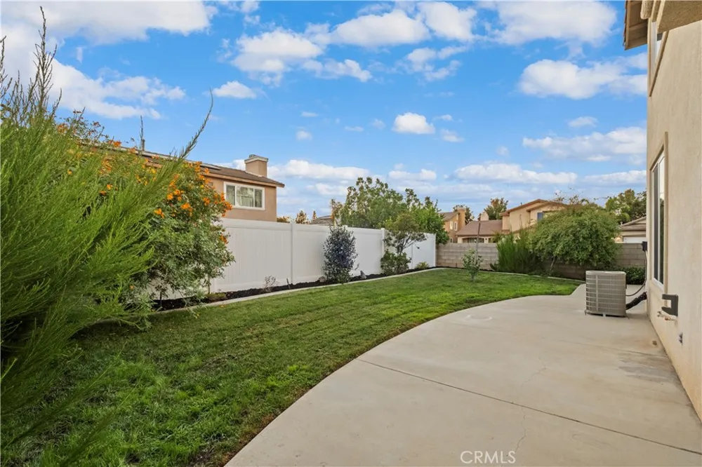 36033 Fresno Winchester, CA 92596