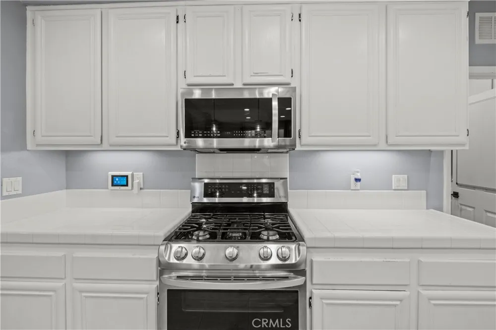 36033 Fresno Winchester, CA 92596
