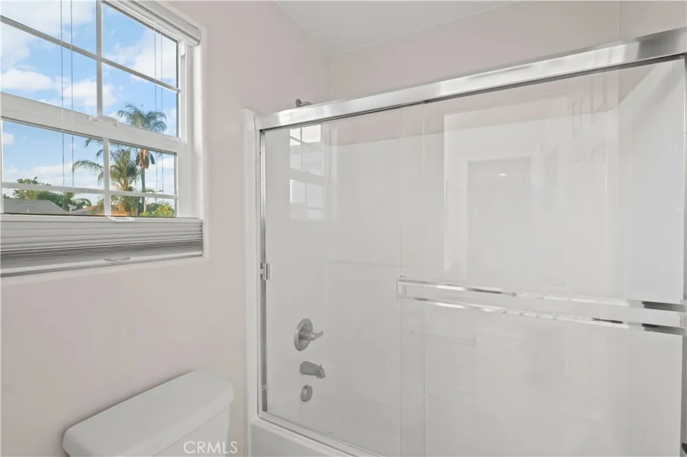 36033 Fresno Winchester, CA 92596
