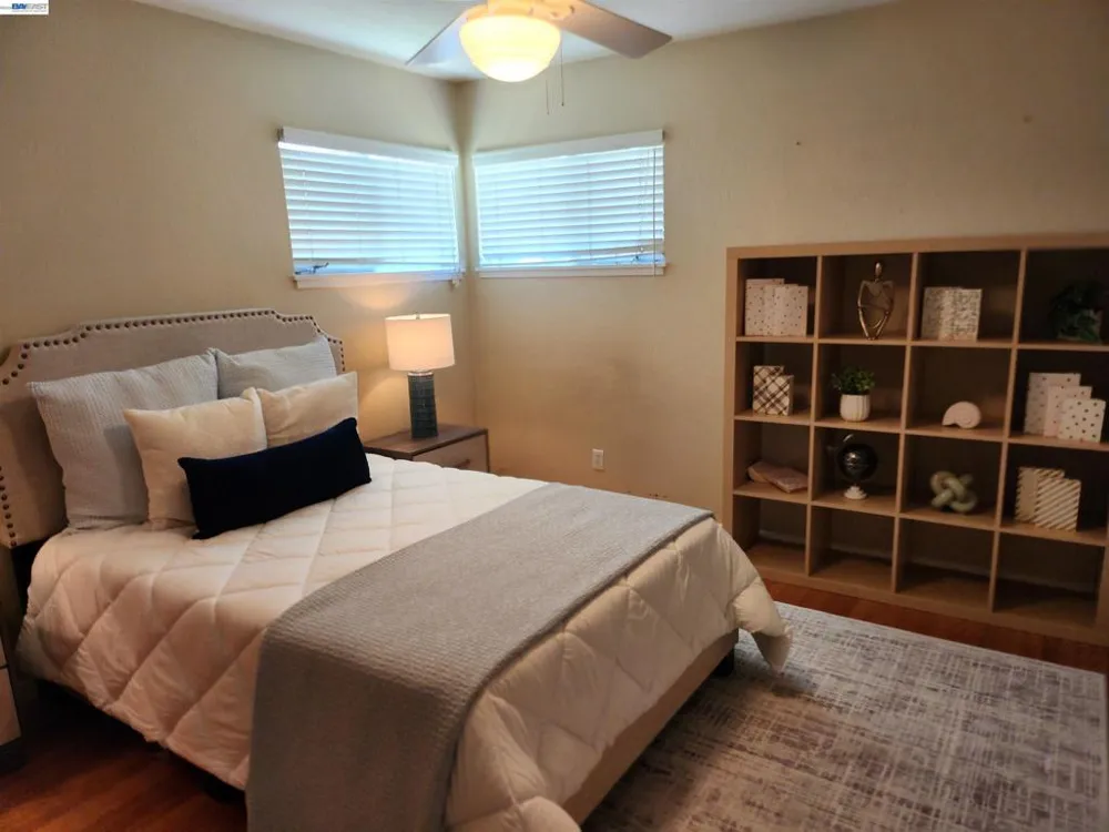 22590 Norwood Dr Hayward, CA 94541
