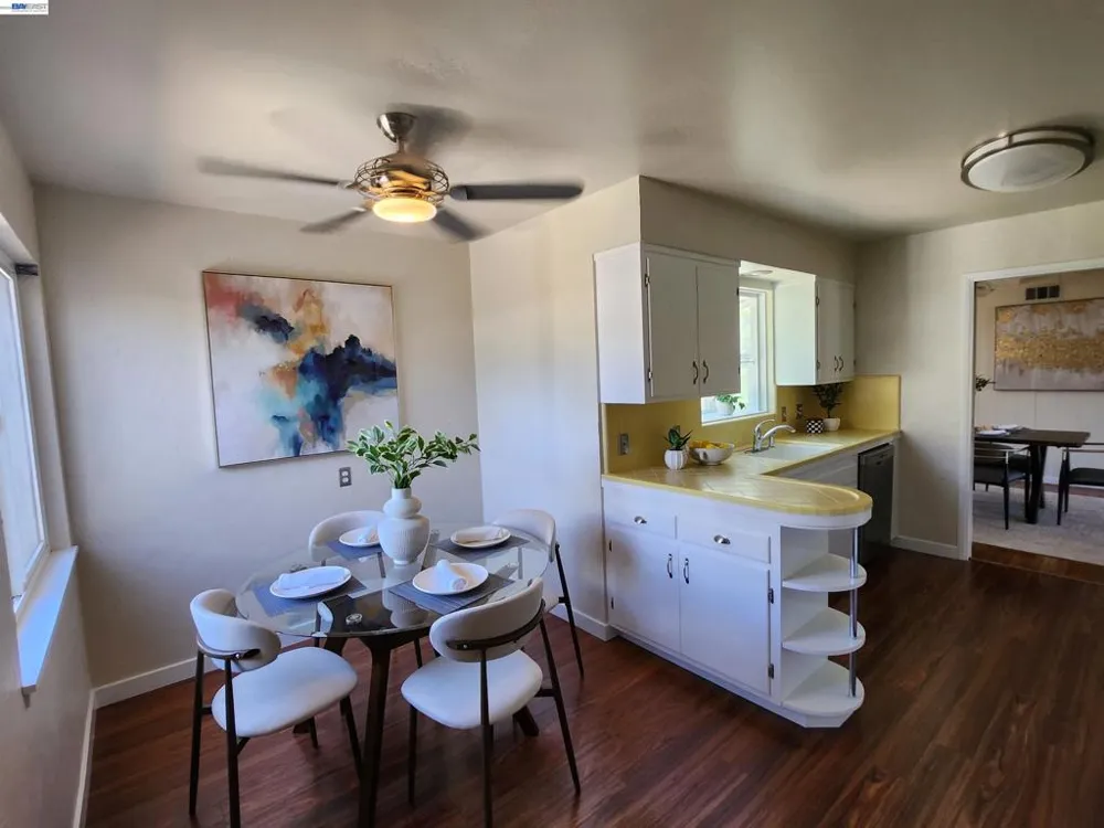 22590 Norwood Dr Hayward, CA 94541