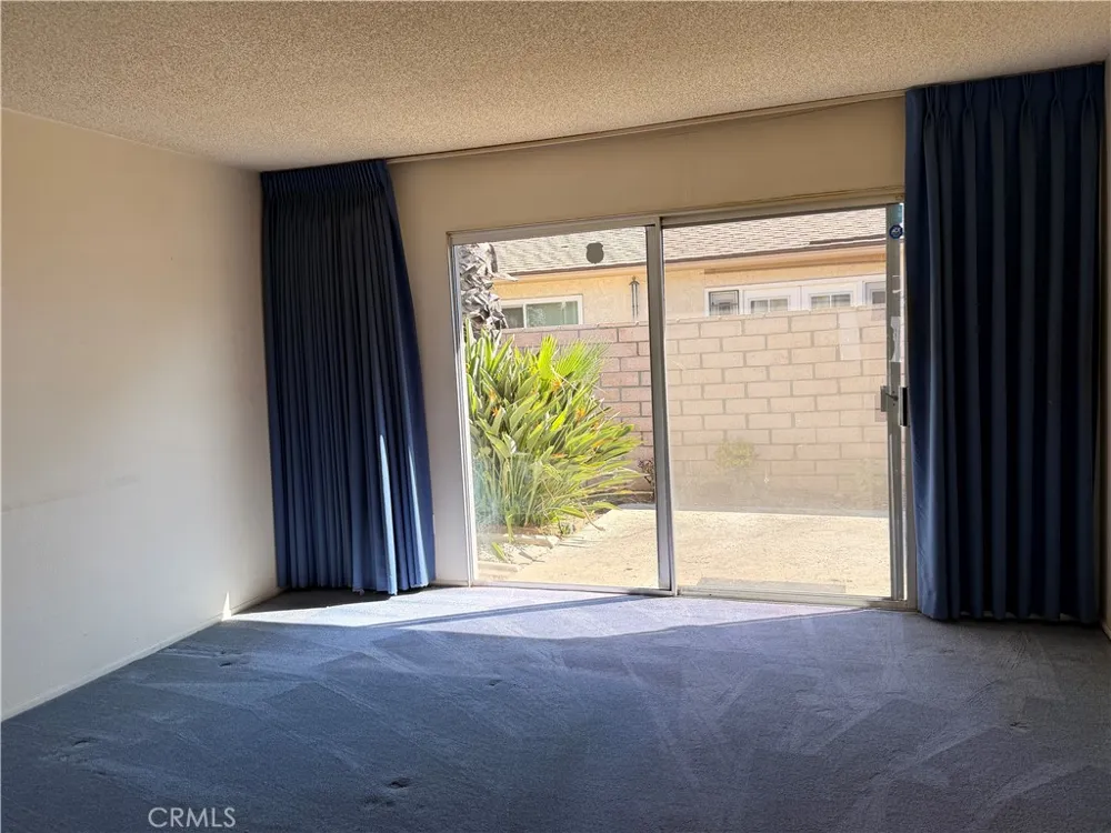6631 Wintertree Drive Riverside, CA 92506