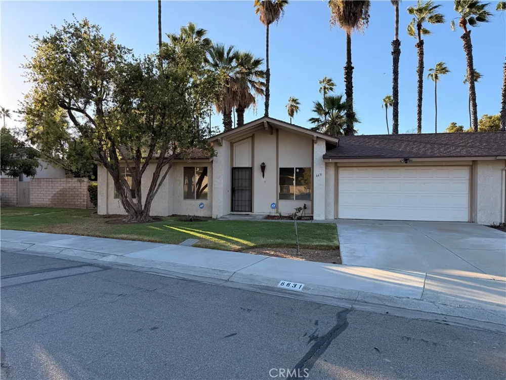 6631 Wintertree Drive Riverside, CA 92506