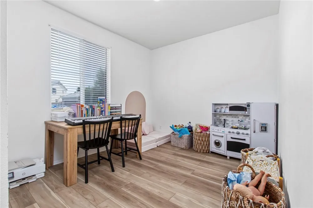 31081 Skyview Menifee, CA 92584