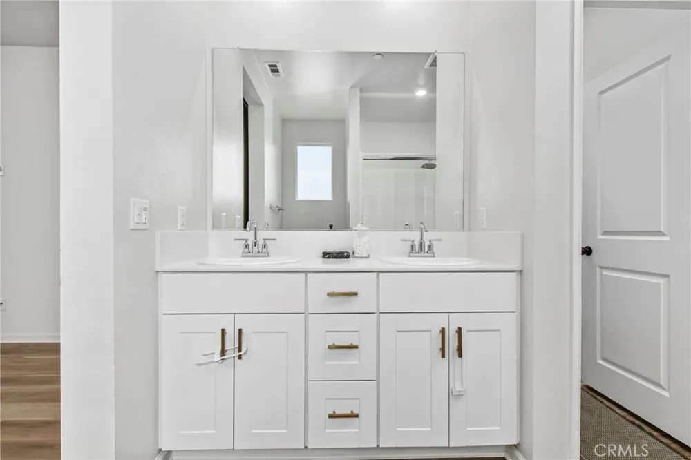 31081 Skyview Menifee, CA 92584