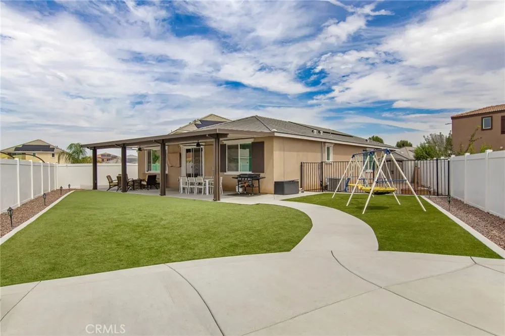 31081 Skyview Menifee, CA 92584