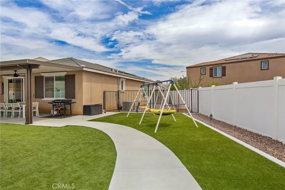 31081 Skyview Menifee, CA 92584