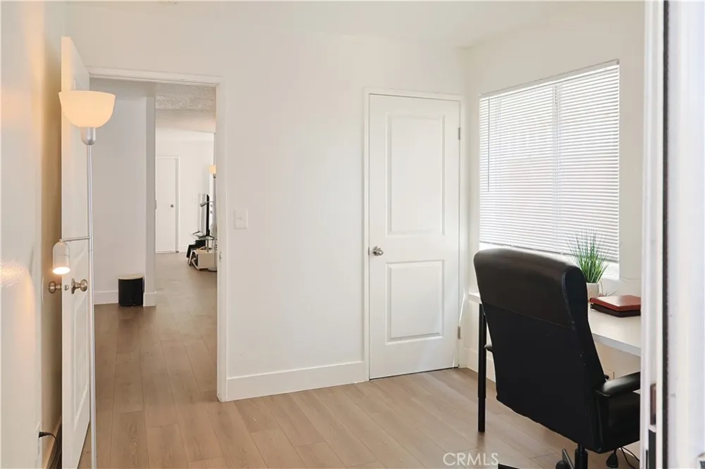 2214 W Wardlow Long Beach, CA 90810