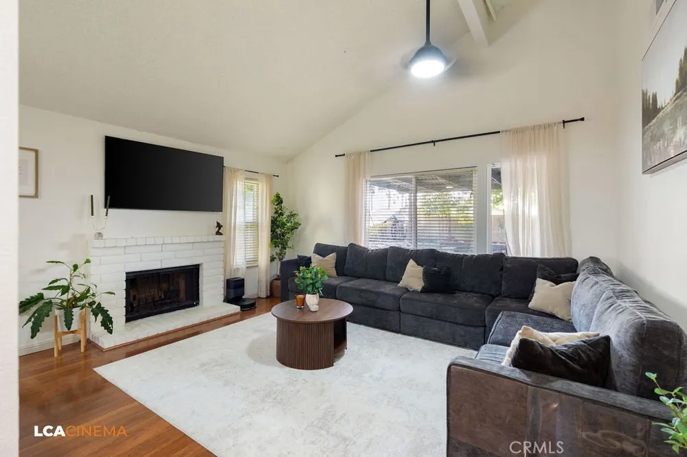 3813 Rockcastle Bakersfield, CA 93309