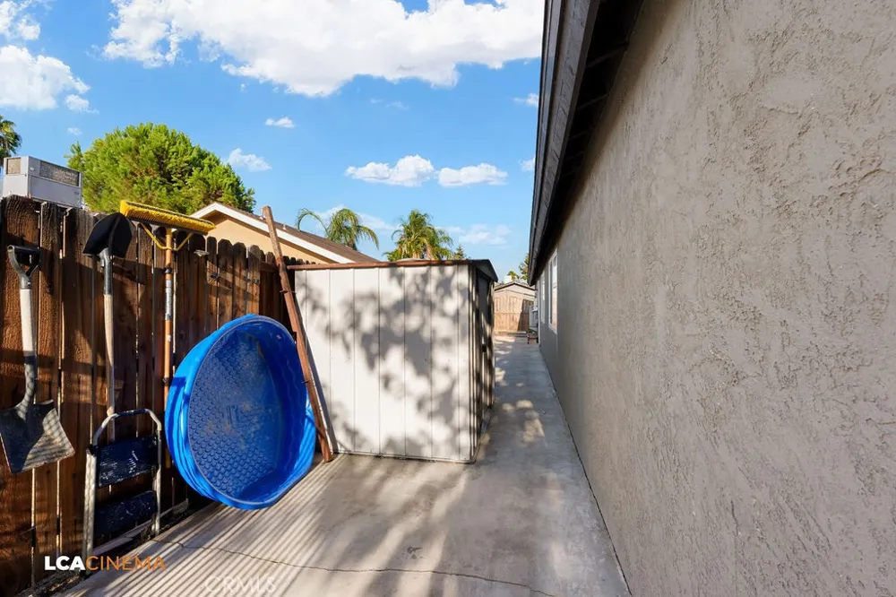 3813 Rockcastle Bakersfield, CA 93309