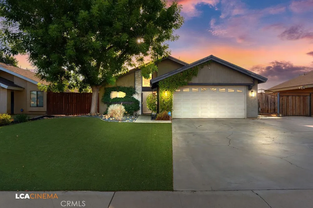 3813 Rockcastle Bakersfield, CA 93309