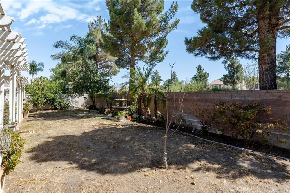 1665 Jade Moon Lane Beaumont, CA 92223