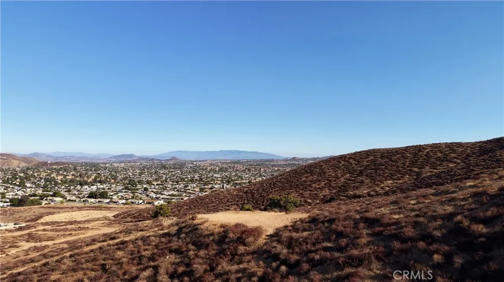 1 Valley Blvd Menifee, CA 92586