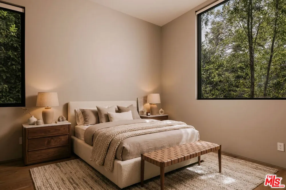738 Harper Avenue Los Angeles, CA 90046