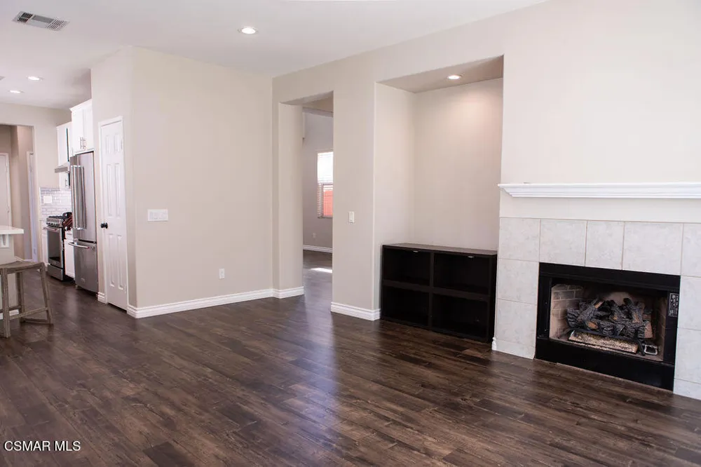 885 Aloe Lane Simi Valley, CA 93065