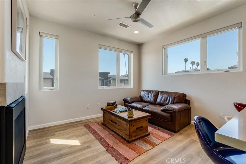 2430 Main Morro Bay, CA 93442
