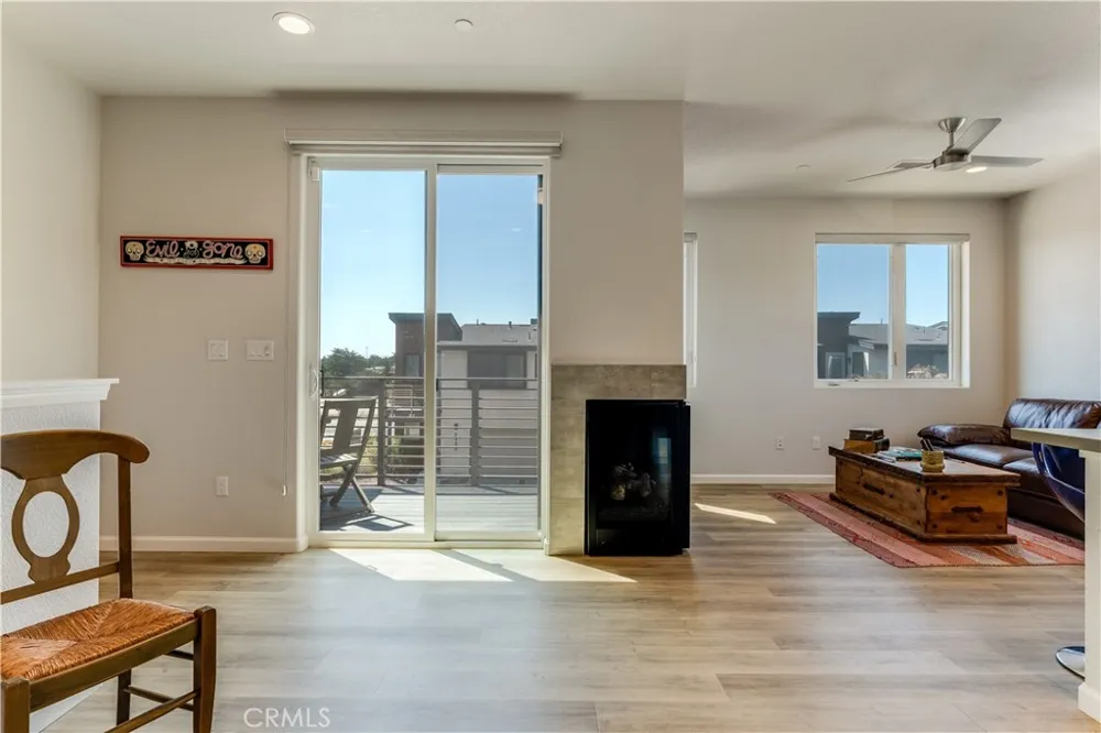 2430 Main Morro Bay, CA 93442
