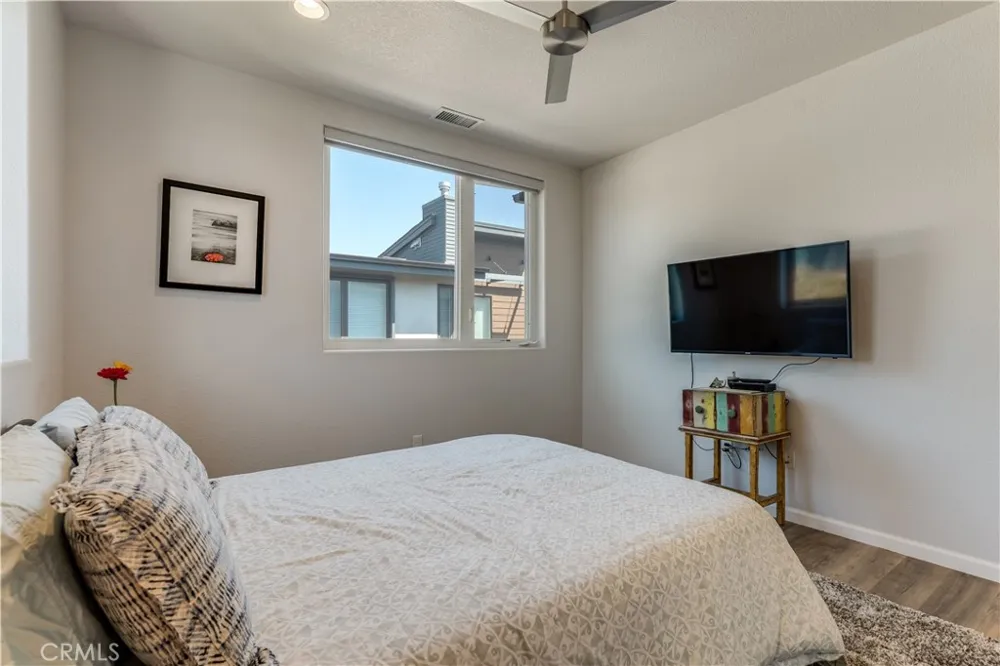 2430 Main Morro Bay, CA 93442