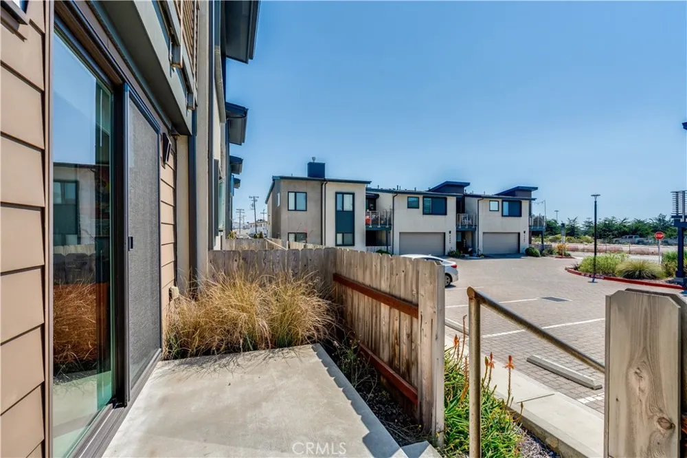 2430 Main Morro Bay, CA 93442