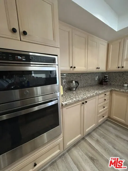 11099 Ophir Drive #305 Los Angeles, CA 90024