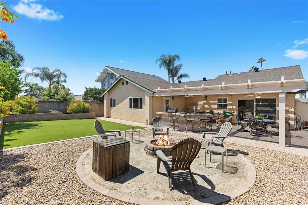 812 De Jur Street Brea, CA 92821