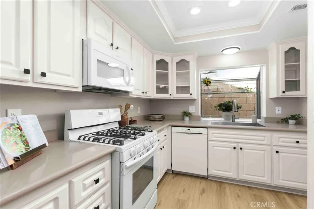 812 De Jur Street Brea, CA 92821