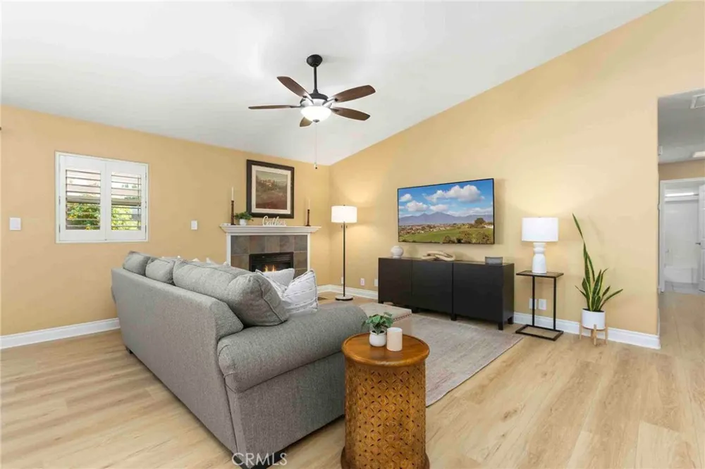 812 De Jur Street Brea, CA 92821