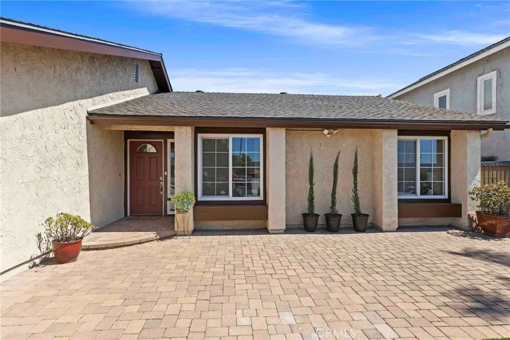 812 De Jur Street Brea, CA 92821