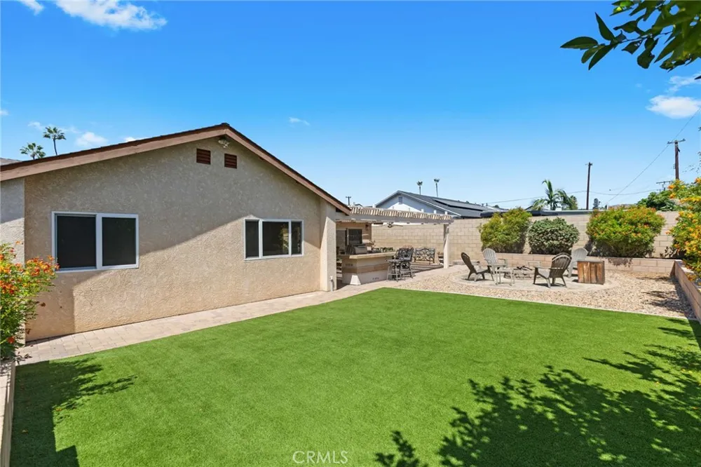 812 De Jur Street Brea, CA 92821