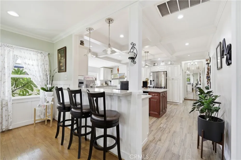 1717 Phillips Way Highland Park, CA 90042