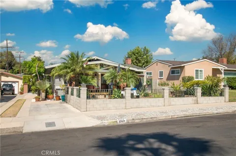 1717 Phillips Way
