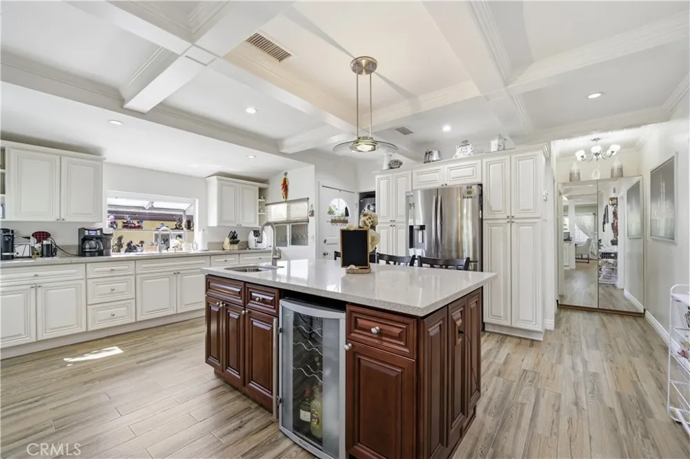 1717 Phillips Way Highland Park, CA 90042