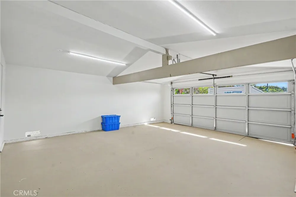 2425 Bowdoin Costa Mesa, CA 92626