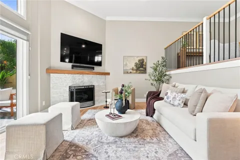 2306 Mathews Avenue #2
