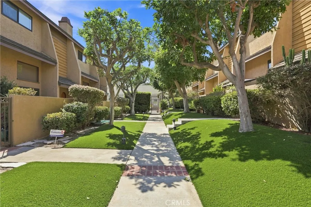 2306 Mathews Avenue #2 Redondo Beach, CA 90278