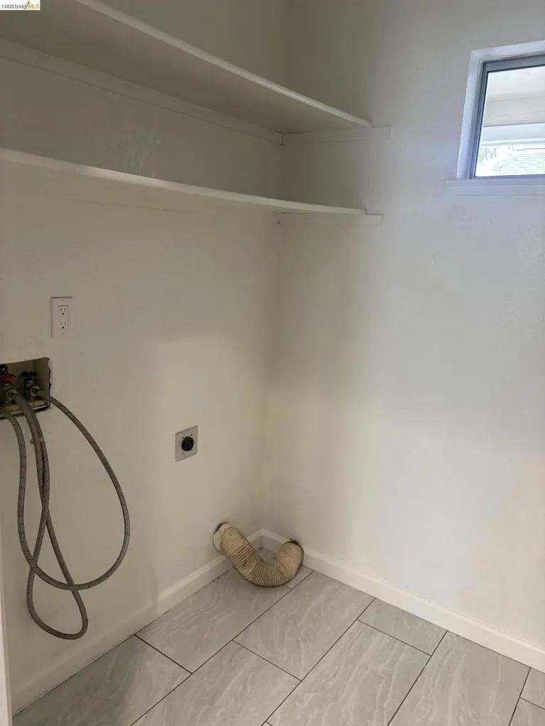 3232 Islewood Ct Antioch, CA 94531