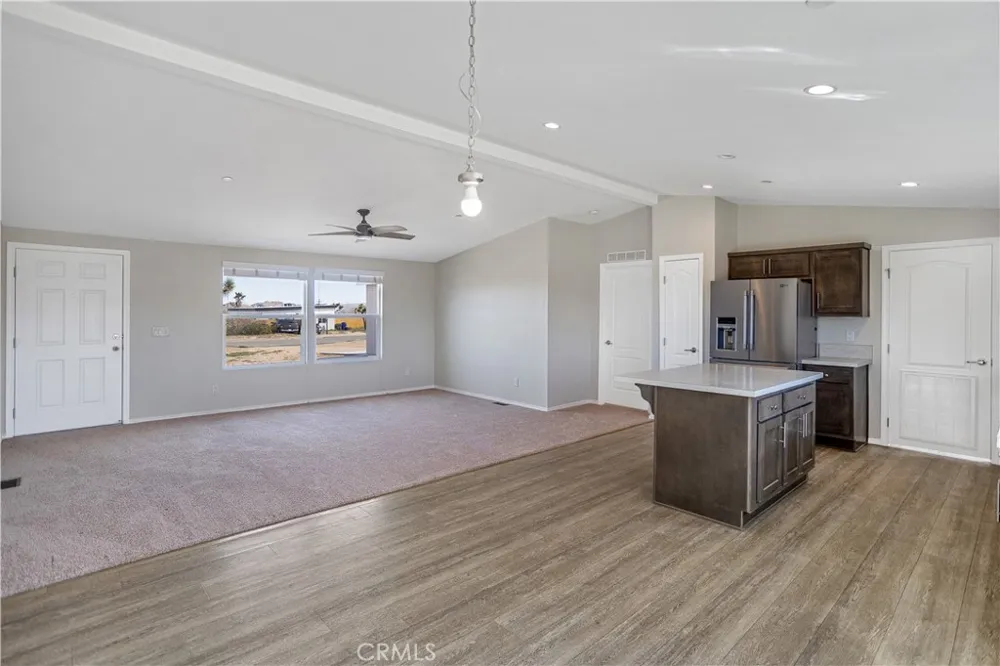 3614 Surrey Avenue Yucca Valley, CA 92284