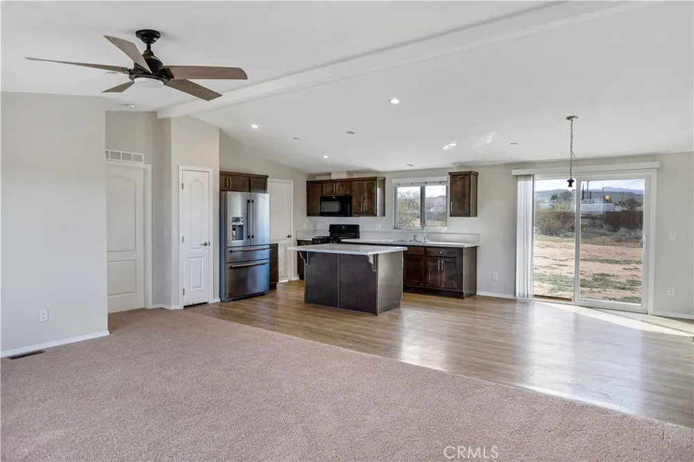 3614 Surrey Avenue Yucca Valley, CA 92284